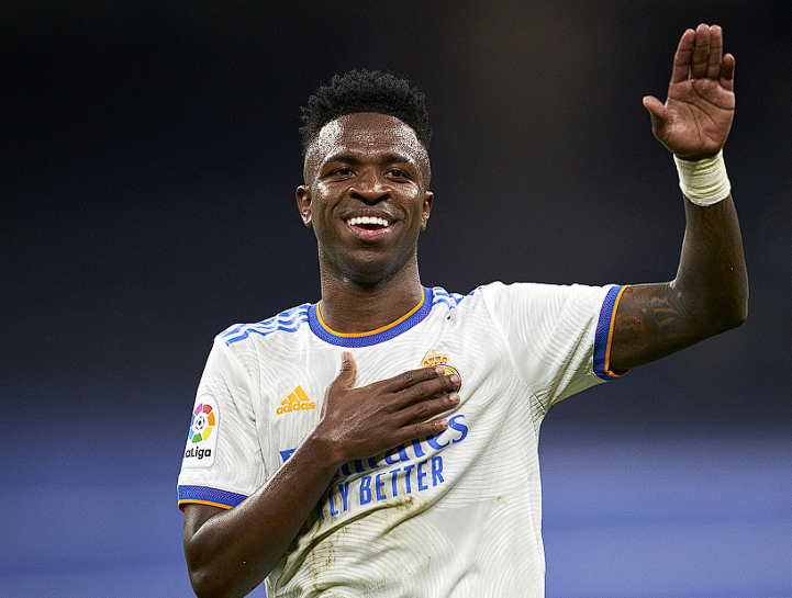 <a href='https://byqcxy.com/news/tag/286.html' style='color: blue;'>皇马</a>续约维尼修斯僵局难破,明夏或引五大豪门争抢