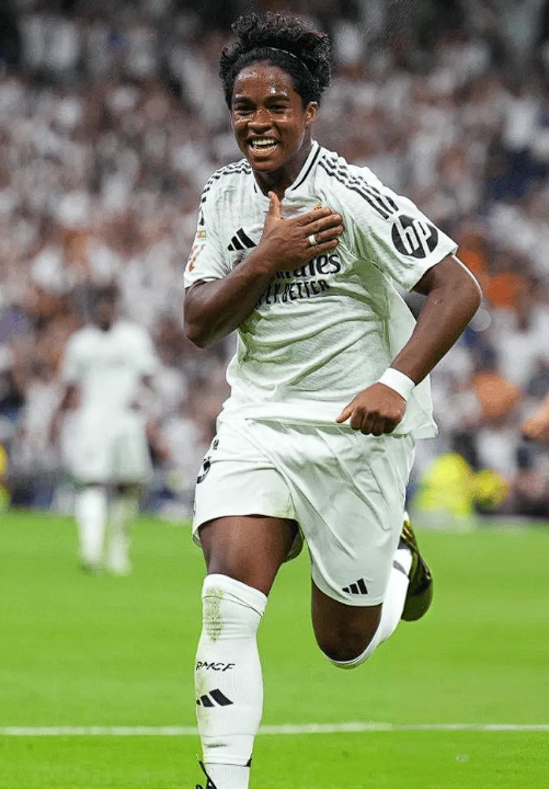 法甲激战前夕:里昂主帅谈恩德里克转会传闻