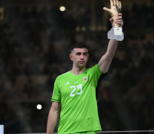 努诺-门德斯缺阵<a href='https://byqcxy.com/news/tag/1253.html' style='color: blue;'>世预赛</a>,马丁内斯谈影响与应对