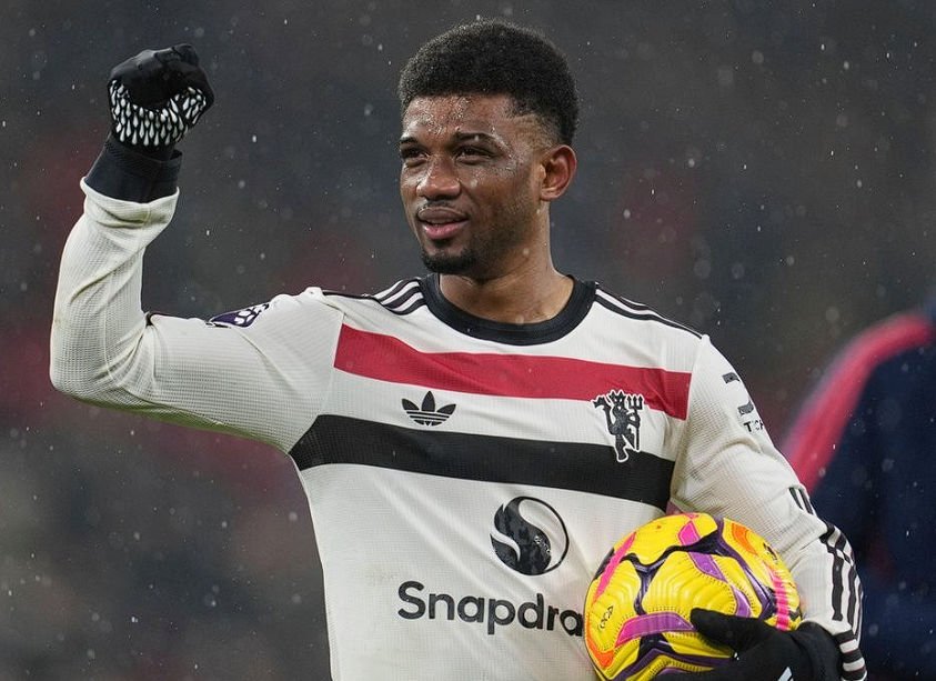 英超第11轮:阿玛德妙传助姆伯莫破门,曼联先声夺人且自身状态