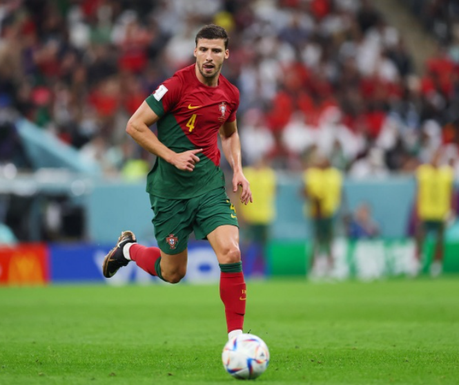 曼城大胜利物浦,鲁本-迪亚斯盛赞团队精神与球队传承