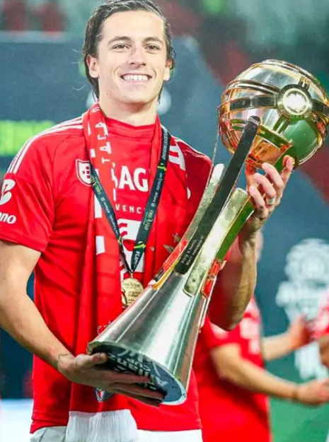 曼联青训困局：从卡雷拉斯放走事件看人才策略之失