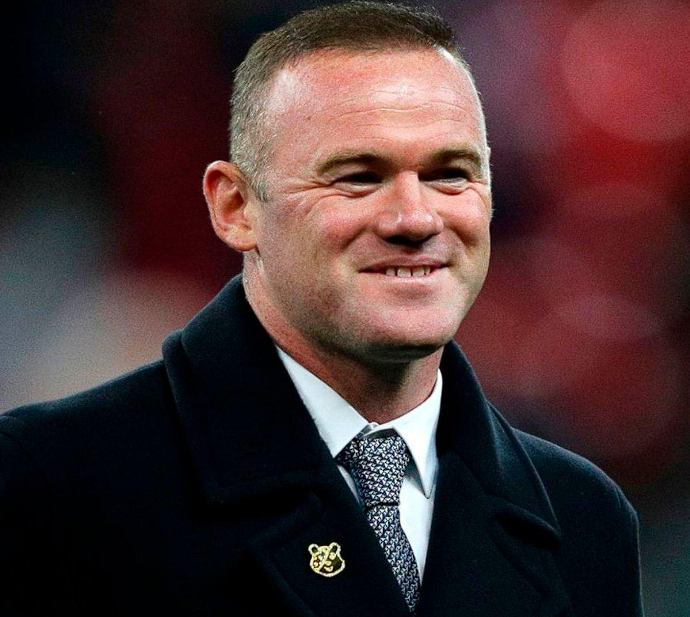 鲁尼剖析纽卡2-1曼城赛点球争议：裁判判罚存疑