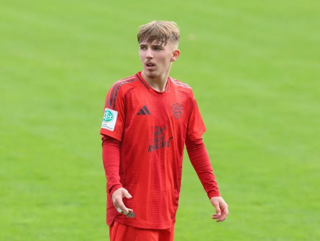 17岁新星卡尔:拜仁阵中的“小梅西”现象剖析